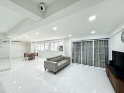 Blk 121 Mcnair Spring (Kallang/Whampoa), HDB 5 Rooms #541686521